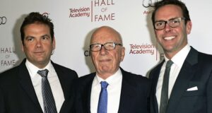 Los Murdoch exploran el drama de sucesión y el imperio de Rupert