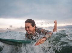 ¿Cuánto ejercicio deben hacer las mujeres de mediana edad para reducir a la mitad su riesgo de muerte?