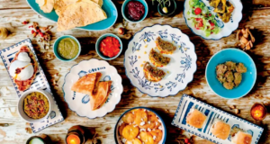 Cómo este nuevo club de cena celebra los sabores sindhi en Mumbai