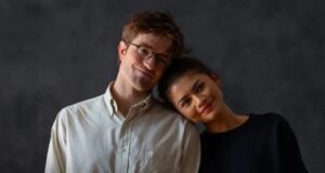 Robert Pattinson y Zendaya redefinen la comedia romántica