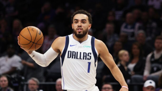Los Nuggets firman a Tyus Jones por el resto de la temporada, dice fuente