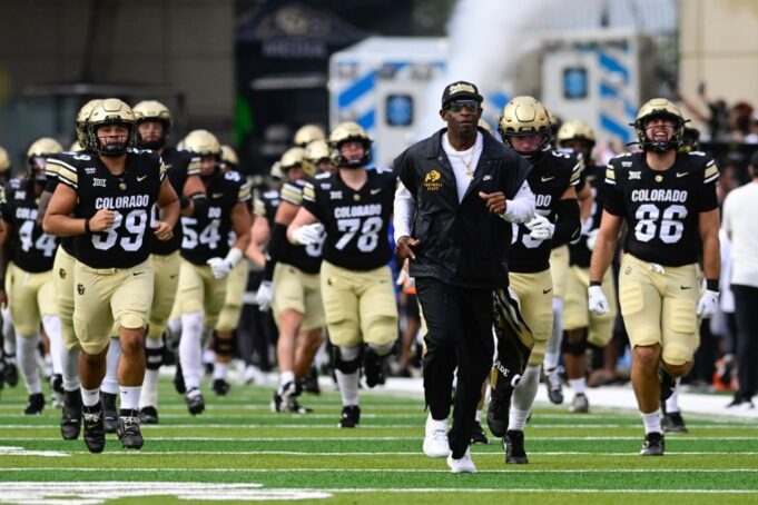 Avance del fútbol de primavera de los Colorado Buffs