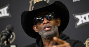 Deion Sanders intenta elevar el juego de patadas de los CU Buffs sin el coordinador de equipos especiales