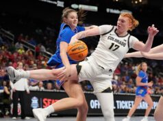 Baloncesto femenino de Colorado Buffs contra Kansas en el torneo Big 12