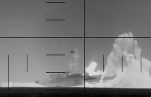 La Armada de la India lanzó una operación de búsqueda después de que Estados Unidos torpedeara un buque de guerra iraní.