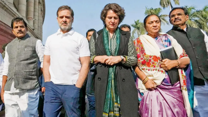Rahul y Priyanka se encuentran con Gadkari; señala preocupaciones sobre las tarifas de vehículos nuevos en Rajasthan