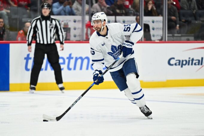 Avalanche cambia por Nicolas Roy de Toronto y agrega el tercer centro