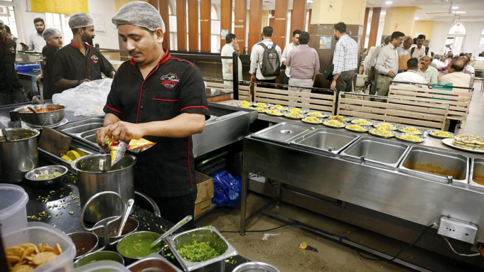 El comedor de BMC lucha contra la escasez de gas en medio de la crisis del GLP