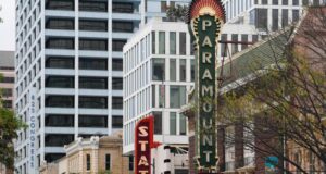 El crítico de cine de variedades Peter Debruge es nombrado director del festival de cine SXSW