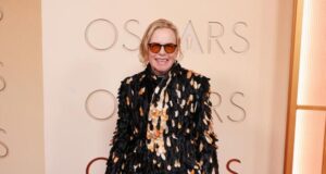Amy Madigan gana el Oscar a la mejor actriz de reparto por ‘Armas’