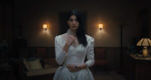 Reseña de ‘Algo muy malo va a pasar’: Netflix Horror Rocks
