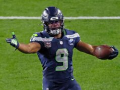 Los Chiefs consiguen al Jugador Más Valioso del Super Bowl, Kenneth Walker, con un contrato de 3 años por valor de hasta 45 millones de dólares, dice fuente de AP