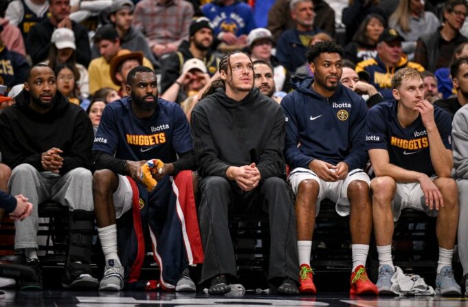 El alero de los Nuggets, Aaron Gordon, se prepara para regresar de una lesión