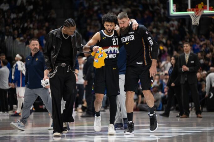 Jamal Murray abandona el partido por lesión en el tobillo izquierdo