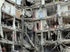 Irán apunta a Israel y las naciones del Golfo mientras Donald Trump señala avances en las conversaciones