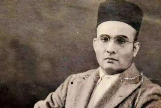 Los miembros del Senado de MU buscan DLitt honorario para Swatantrya Veer Savarkar