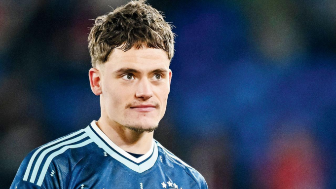 El alemán Florian Wirtz dos buenos para Suiza