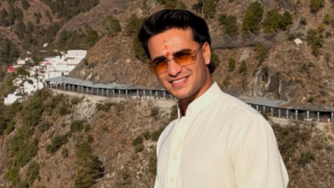 Abhishek Sharma visita el templo de Vaishno Devi después del histórico triunfo del T20 WC 2026