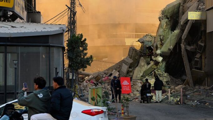 La AIE recomienda la liberación de emergencia de petróleo por el cierre del Estrecho de Ormuz; Según los informes, Mojtaba Khamenei resultó herido, según las fuentes; Israel ataca al Líbano; Estados Unidos es responsable del ataque a una escuela de niñas iraníes