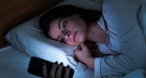 Cinco cosas que puedes probar la próxima vez que te levantes a las 3 a.m.