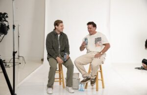 Ex defensa de los Avs lanza marca de cerveza en Denver