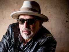 El fundador de Black Sorrows habla sobre las mujeres importantes de su vida