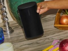 Sonos vuelve a fabricar altavoces con el Play portátil de 300 dólares y un Era 100 SL más económico