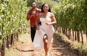 Regé-Jean Page habla sobre deleitar al público con su nueva comedia romántica