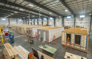 El constructor modular Fading West exige millones al desarrollador del proyecto Granby