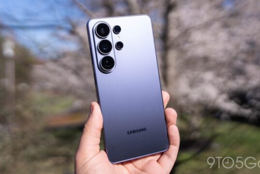 Galaxy S26 Ultra demuestra que la carga rápida solo importa si puedes usarla