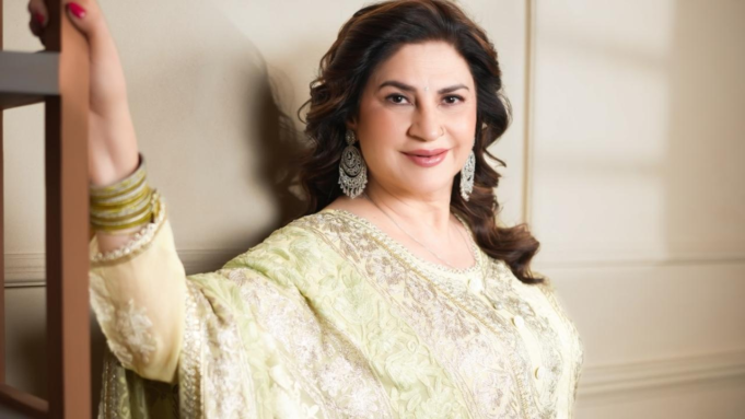Kunickaa Sadanand reacciona a la foto transformada con Kumar Sanu: `Sharam karo`