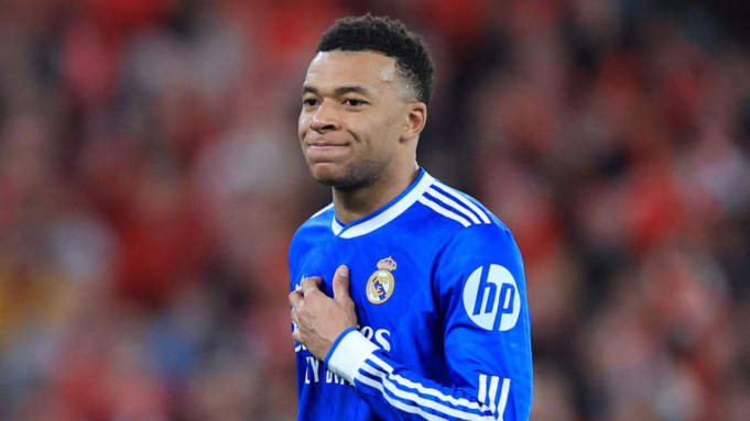 Mbappé, duda para el choque de la UCL ante el Manchester City por lesión de rodilla