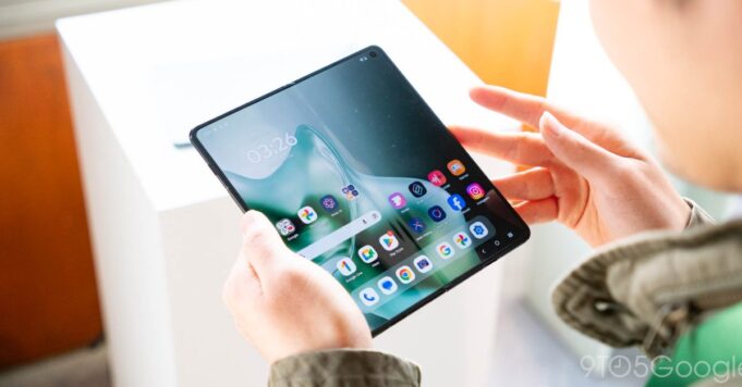 La fecha de lanzamiento del Motorola Razr Fold podría ser el 6 de mayo a medida que lleguen los pedidos anticipados