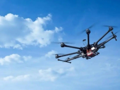 El ejército indio frustra los intentos de intrusión de drones paquistaníes a lo largo de la línea de control en Poonch