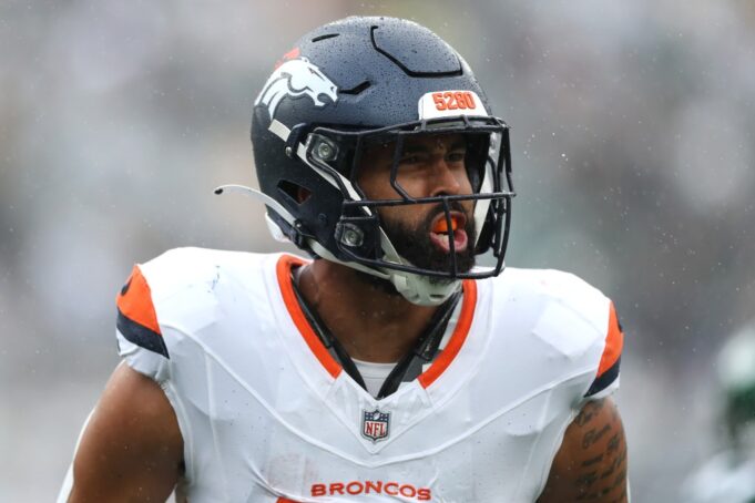 Los Broncos renuevan al apoyador interno Justin Strnad por tres años