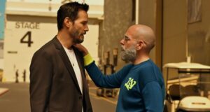 La comedia de Apple TV desesperada y poco divertida de Jonah Hill