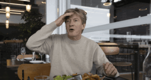 David Wenham sobre el cáncer, el envejecimiento y la codicia. El actor habla sobre La Ilíada, STC