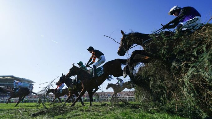 2026 Grand National: fecha, hora, caballos, probabilidades, favoritos, cómo verlo, más