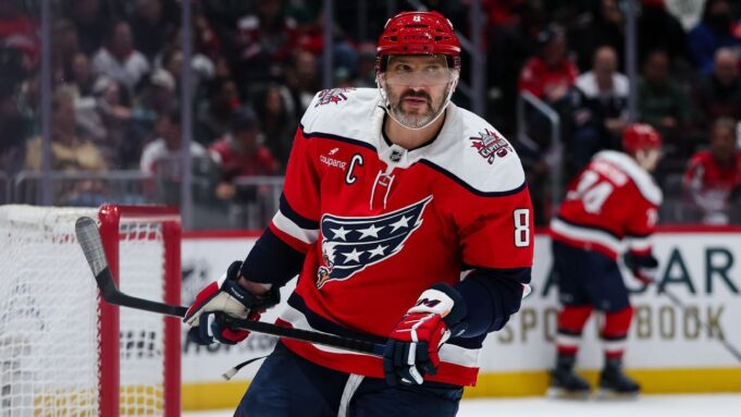 Aún anotando, Alex Ovechkin está indeciso sobre su futuro en la NHL