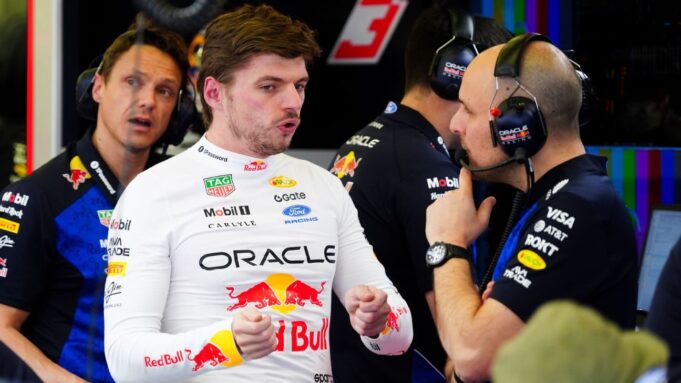 Jos Verstappen confía en que Max continuará en la F1, a pesar de la salida de Gianpiero Lambiase