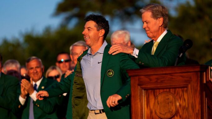 Rory McIlroy gana el Masters, el primero en repetir desde Tiger Woods