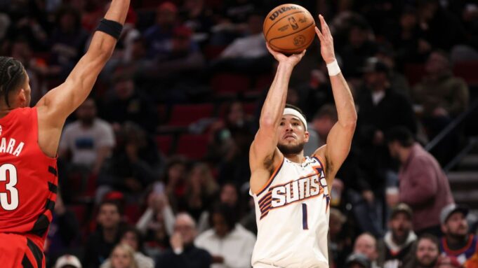 Redick no da ninguna actualización sobre Doncic mientras comienza la preparación para los playoffs de los Lakers
