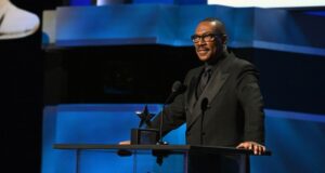 El tributo a Eddie Murphy de AFI incluye al ex alumno de ‘SNL’, Dave Chappelle