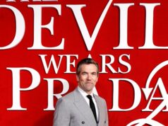 El actor australiano Patrick Brammall habla sobre su trabajo con Anne Hathaway