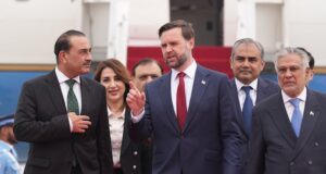 Vance en Pakistán para conversar mientras se cierne un impasse sobre el Líbano