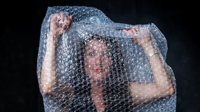 Cómo vivir sin plásticos en un mundo obstruido por el plástico