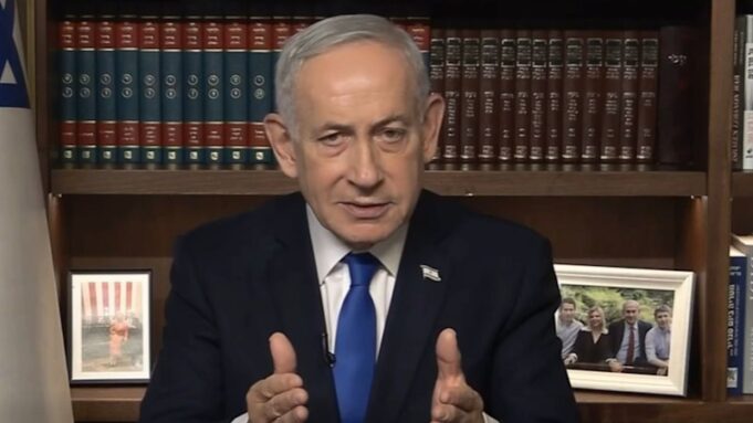 Israel y Líbano acuerdan un alto el fuego de 10 días; Netanyahu dice que el ejército israelí permanecerá en el sur del Líbano; Trump critica a Australia por el Estrecho de Ormuz; Combustible diésel en camino a Australia después del incendio de la refinería de petróleo de Geelong