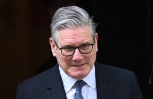 Primer llamado público de un diputado laborista para que Starmer se vaya