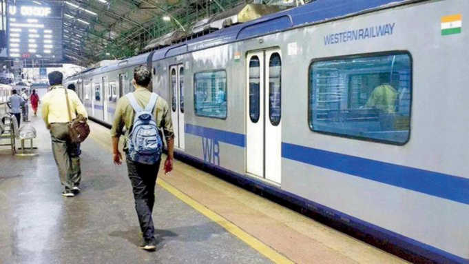 Western Railway registra un menor número de pasajeros pero mayores ingresos, gracias a los locales de AC