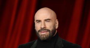 El debut como director de John Travolta se estrenará en Cannes 2026